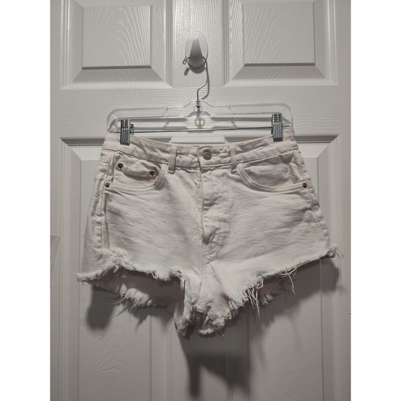 Zara Pants - Zara White Distressed Denim Shorts Short/Cut Offs‎ Raw Hem Sz 6 USA